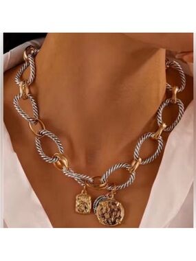 New 14K Gold Plated Collar Necklace Twist Chain Choker New